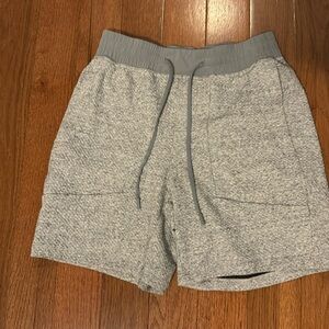 Lululemon men’s short